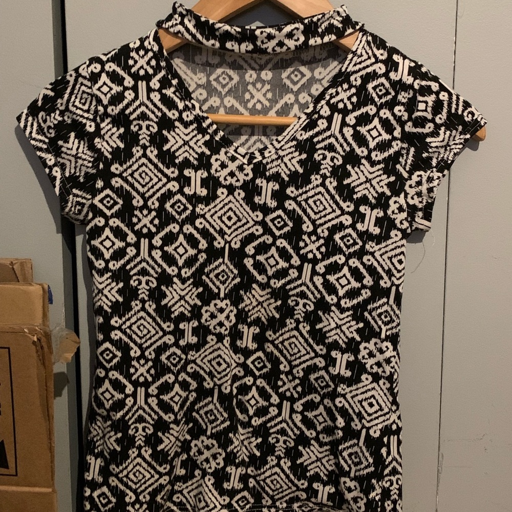 Chandail à motifs cool/ shirt with fun patterns